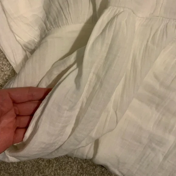 SALE!! 3/$20 🌻 NWT Tie Shoulder Dress 🌻 - Picture 5 of 7